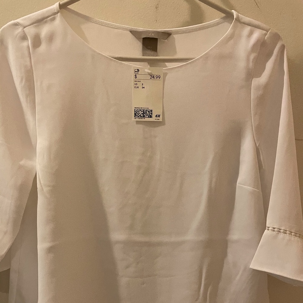 H&M Ivory blouse